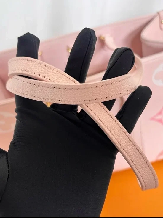 Louis Vuitton MM Pink Monogram Canvas Tote - Picture 6 of 7